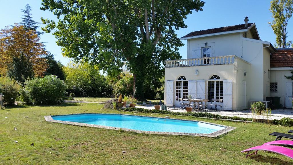 Chambres D'Hotes Les Marronniers Burdeos Exterior foto